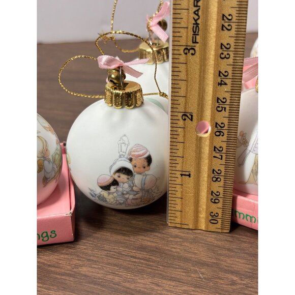 Precious Moments Tiny Trimmings Christmas Ornaments Set Of 6 VTG 1990s Porcelain - Picture 8 of 14